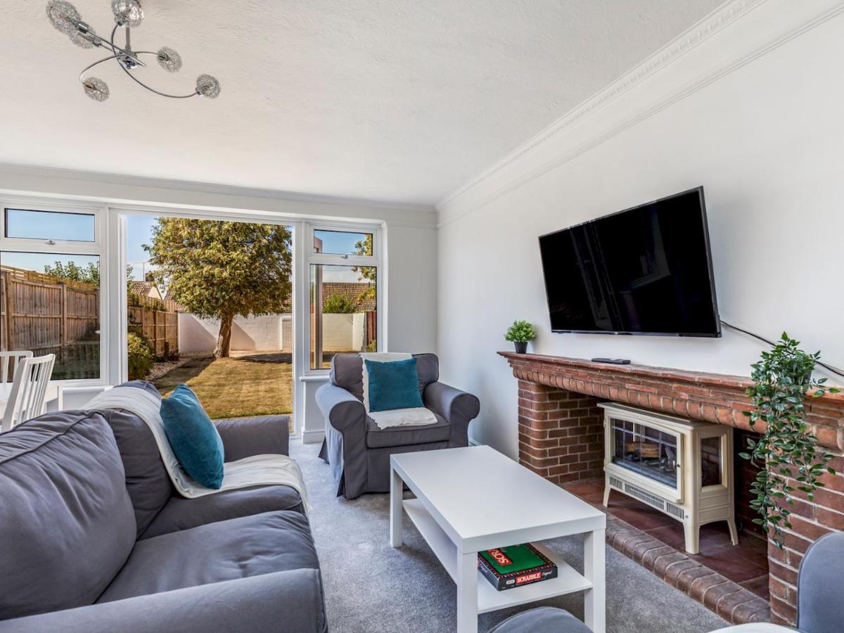 Pass The Keys Lovely Ground Floor Flat With Large Garden Chichester Exterior photo
