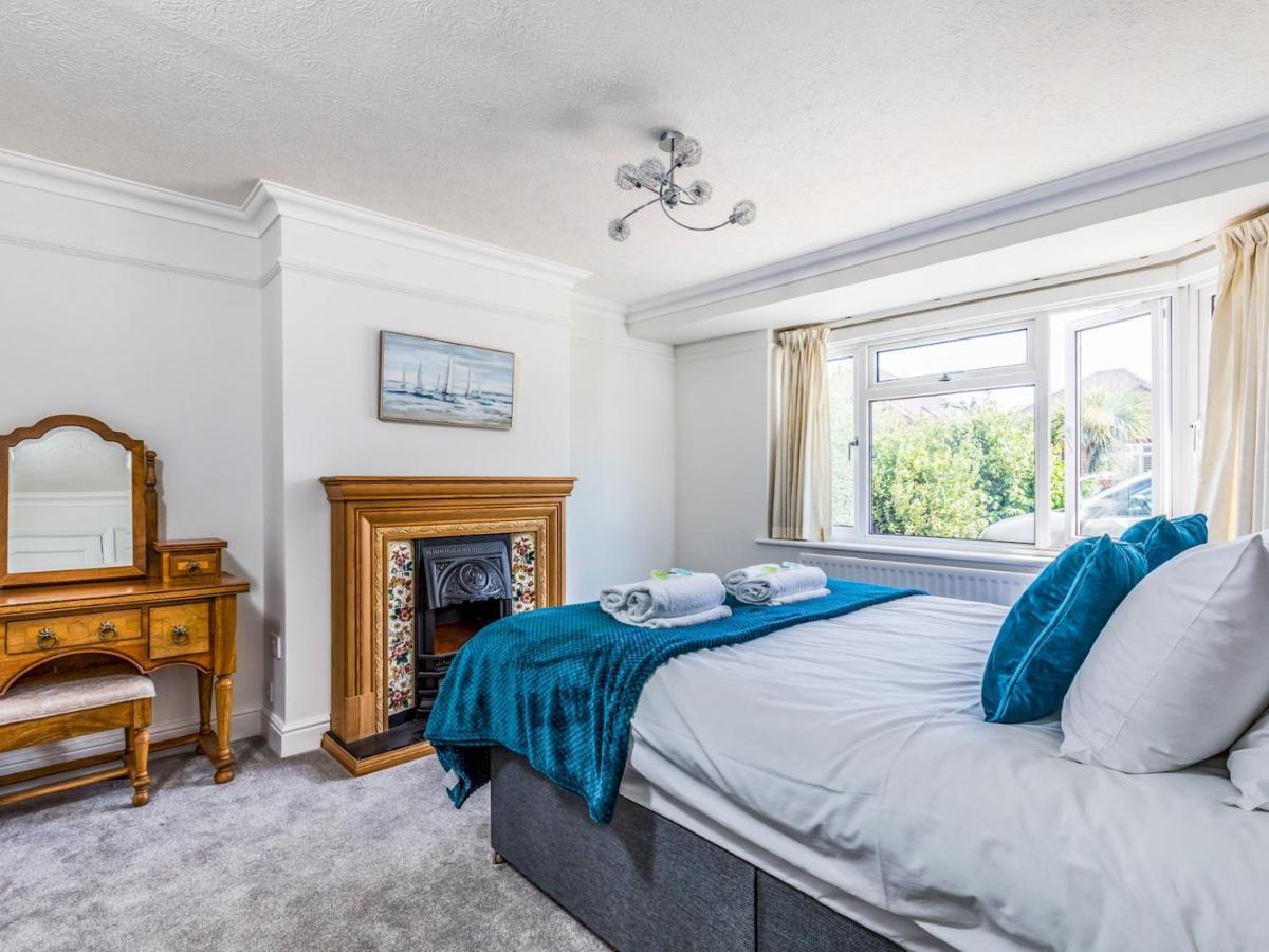Pass The Keys Lovely Ground Floor Flat With Large Garden Chichester Exterior photo